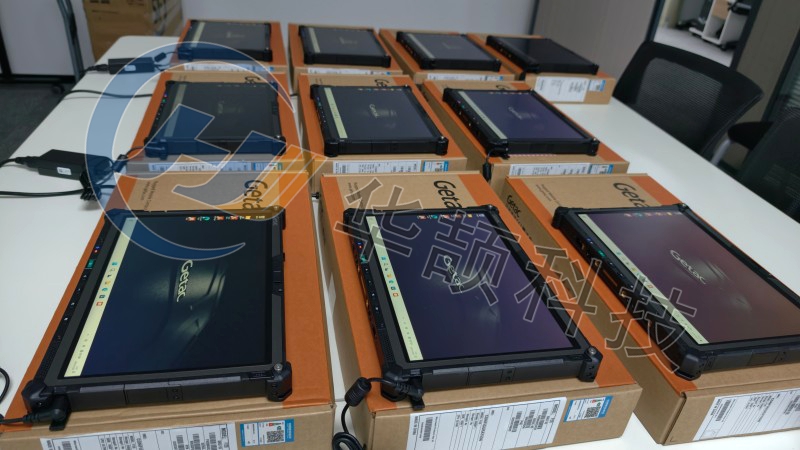 華頡科技作為神基金牌伙伴,率先實(shí)現(xiàn)國內(nèi)首家F120強(qiáng)固型平板首批出貨!